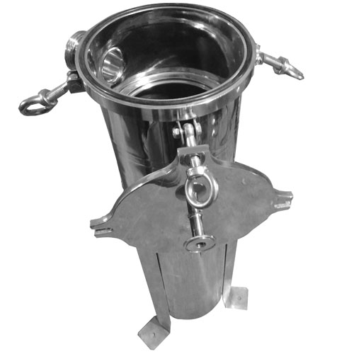 Sanitary stainless steel bag filter housing